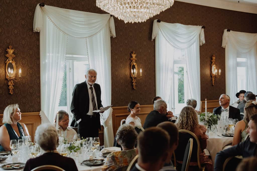 bryllup lillesand hotel norge taler