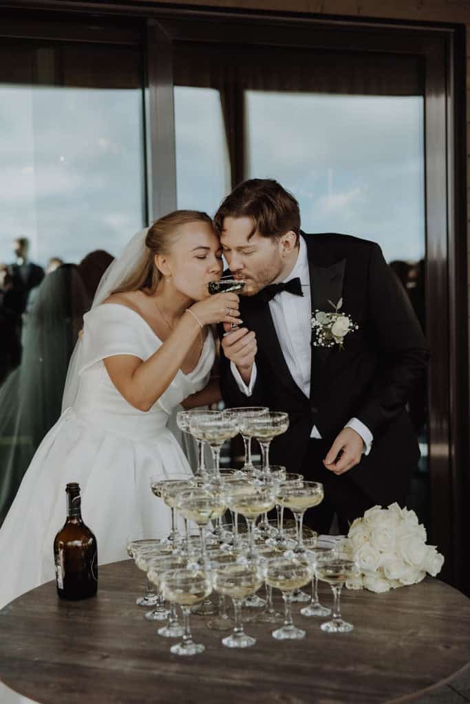 champagne tårn bryllup skarsnuten hotel