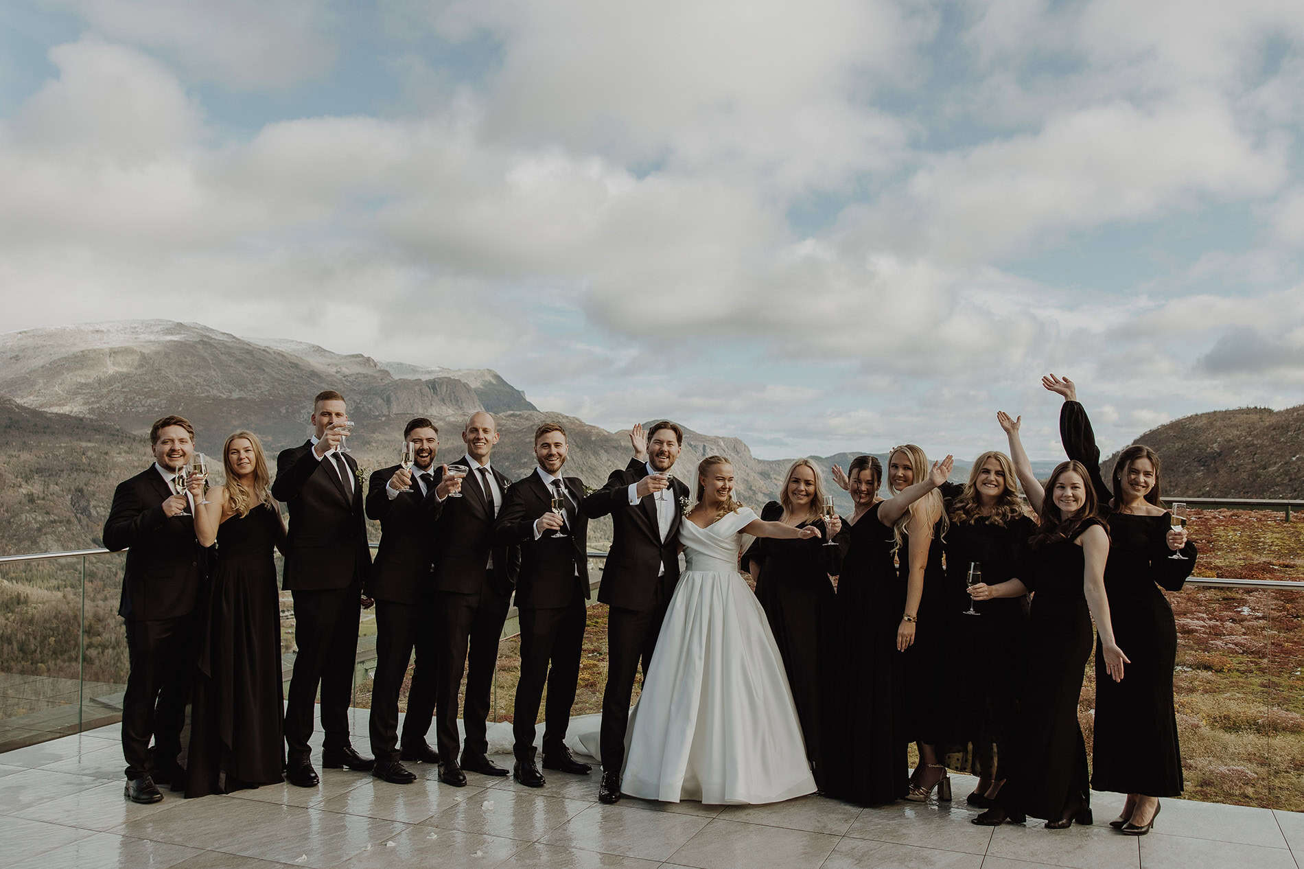 sort antrekk bryllup skarsnuten hotel