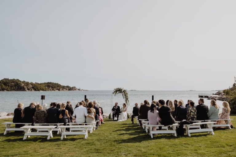 utevielse strand hotel fevik oversikt